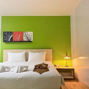 Thongmanee Hotel